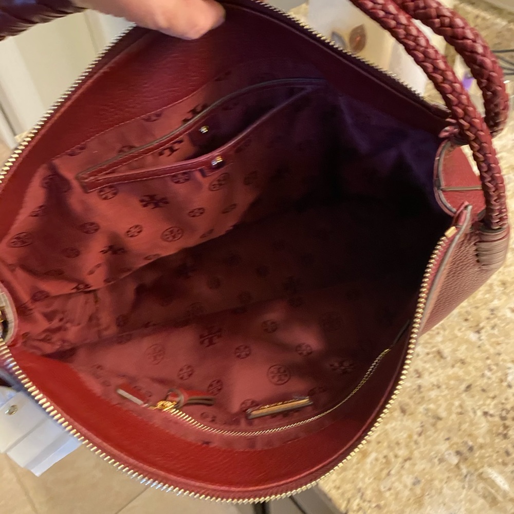 Brand New Tory Burch Purse - Picture 2 of 3